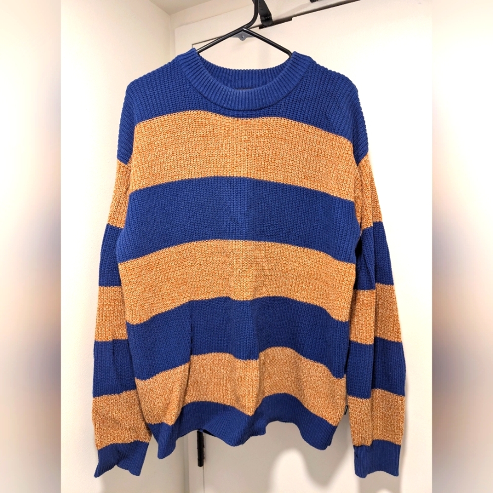 Knit Crewneck sweater